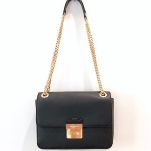 NWT!! black MICHAEL Kors Brandi bag w/gold chain
